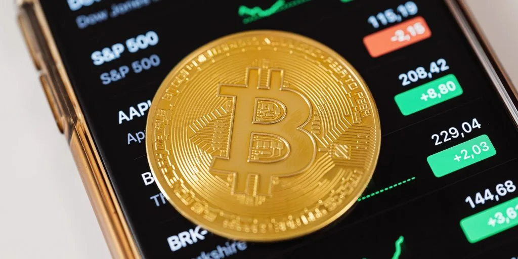 bitcoin porque aumenta