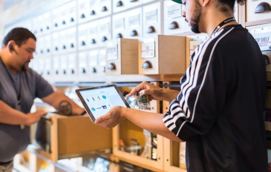 beneficios de realizar un control de inventarios
